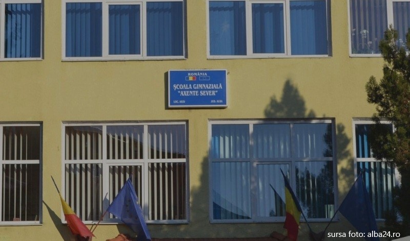 Elevii de la Axente Sever și-au amenajat propriul parc și spații verzi în incinta liceului