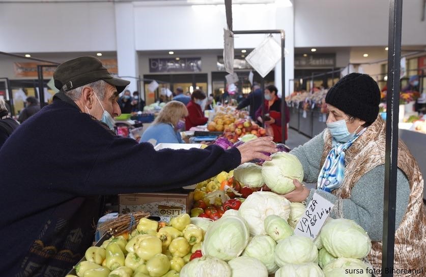 În weekend, sătmărenii se vor putea vaccina inclusiv în piețele agro-alimentare și Piața de Vechituri