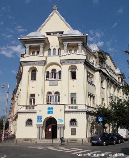 Absolvenții promoției 2021 care nu-și găsesc loc de muncă se pot înregistra la AJOFM