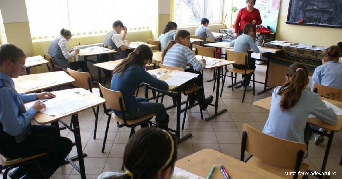 La cele 63 de centre de examen din județ, peste 2 mii de elevi susțin probele de Evaluare Națională